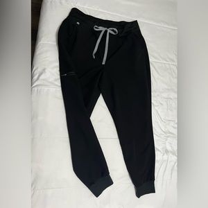 Figs High waisted Zamora Jogger Scrub Pants - Size: Petite Large